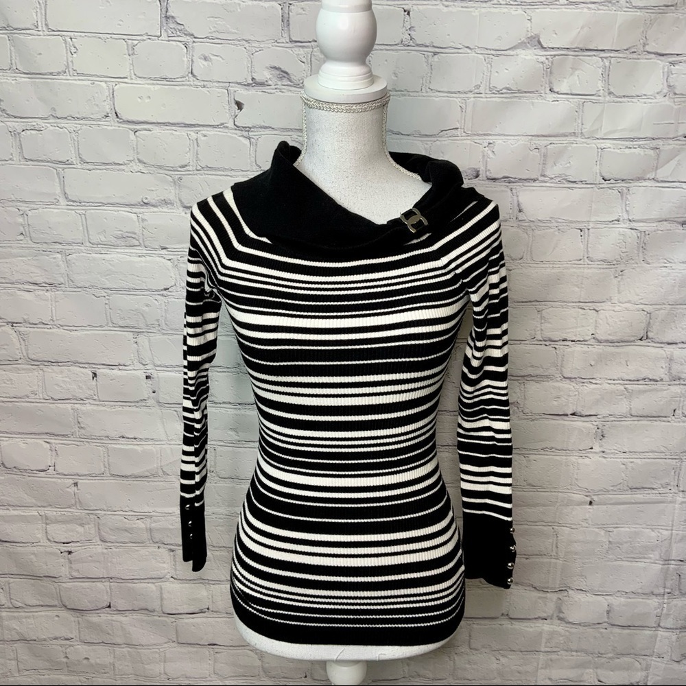 White House Black Market Sweater XS